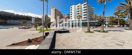 Waterfront promenade, Puerto de la Cruz, San Telmo, Puerto De La Cruz, Tenerife, Canary Islands, Spain Stock Photo