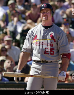 Mark mcgwire st louis cardinals hi-res stock photography and images - Alamy