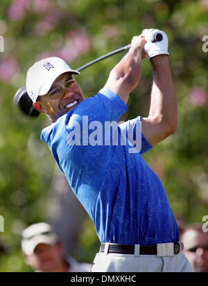 Mar 02, 2006; Miami, FL, USA; Tiger Woods watches his tee shot on the 11th hole. Woods is leading by one shot at 8 under par after the first round at the Ford Championship at Doral.  Mandatory Credit: Photo by Allen Eyestone/Palm Beach Post /ZUMA Press. (©) Copyright 2006 by Palm Beach Post Stock Photo