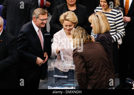 Berlin, Germany. 17th Dec, 2013. Angela Merkel is re-elected as Chancellor for 4 years more by the German Parliament in Berlin. / Picture: Ursula von der Leyen (CDU), Minister of Defence.Photo: Reynaldo Paganelli/NurPhoto Credit:  Reynaldo Paganelli/NurPhoto/ZUMAPRESS.com/Alamy Live News Stock Photo