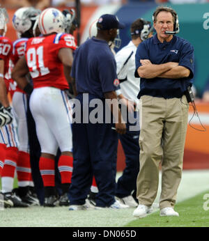 Dec. 06, 2009 - Miami Gardens, Florida, USA - Dolphins-pats-JR120609. Bill Belichick of the Patriots looks up at the scorebord during the game against the Dolphins.12/6/09. Sun Sentinel, Jim Rassol  (Credit Image: © Sun-Sentinel/ZUMApress.com) Stock Photo