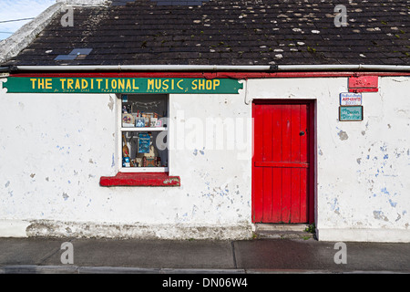 Traditional music shop, Doolin, Co. Clare, Ireland Stock Photo