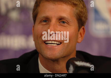 Jun 03, 2006; Sacramento, CA, USA; ERIC MUSSELMAN was introduced as the new Sacramento Kings head coach on Saturday afternoon at Arco Arena in Sacramento, California.  Mandatory Credit: Photo by Jose Luis Villegas/Sacramento Bee/ZUMA Press. (©) Copyright 2006 by Sacramento Bee Stock Photo