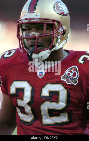 The Washington Redskins LaVar Arrington (56) comes in to make the tackle on  Kevan Barlow (32) of the San Francisco 49ers in the third quarter on  October 23, 2005 in a game