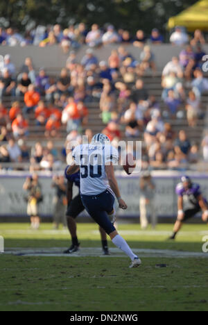 Sep 28, 2006; Fort Worth, TX, USA; NCAA FOOTBALL: BYU @ TCU game was televised on national TV. TCU is ranked 17th in the nation and will tumble out of the running and out of a BCS bid. BYU manhandled TCU all night long. BYU beat TCU 31 - 17. Mandatory Credit: Photo by David Walsh/ZUMA Press. (©) Copyright 2006 by David Walsh Stock Photo