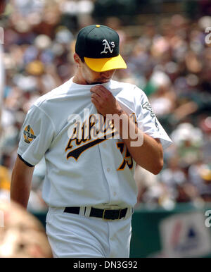 San Diego Padres Jake Peavy throws to the American Leaguge at the 2007 All  Star Game at AT&T Park in San Francisco on July 10, 2007. (UPI Photo/Bruce  Gordon Stock Photo - Alamy