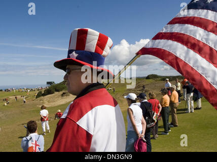 Jul 30, 2006; Bandon, OR, USA; Bill Giesenhagen, from Denver, CO, shows his team support, overlooking the 13th fairway, during the second round of the Curtis Cup Match at the Pacific Dunes course at Bandon Dunes Golf Resort in Bandon, Oregon on Sunday, July 30, 2006. Mandatory Credit: Photo by Richard Clement/ZUMA Press. (©) Copyright 2006 by Richard Clement Stock Photo