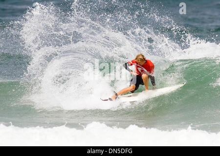 Aug 26, 2006; Hossegor, South West Coast, FRANCE; SAM PAGE (Manly, NSW, Aus) (pictured) powered to the round of 16 surfers at the Rip Curl Pro Super Series at Hossegor, France today. Page eliminated Brazilian Marcondes Rocha and will face fellow Australian Matt Wilkinson in his next heat later today. Mandatory Credit: Photo by Karen Wilson/Covered Images/ASP/ZUMA Press. (©) Copyrig Stock Photo