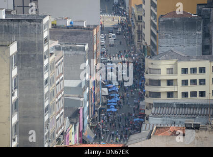 Sao Paulo, Brazil. 16th Dec, 2013. The city seen from a helicopter landing place in Sao Paulo, Brazil, 16 December 2013. Photo: Marcus Brandt/dpa/Alamy Live News Stock Photo