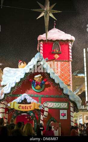 Christmas beliefnet customs come did where curious The Grove Mall, West Hollywood, Los Angeles, California, USA Stock
