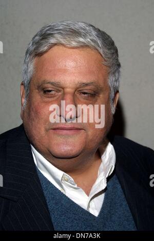 Nov. 24, 2002 - Beverly Hills, CALIFORNIA, USA - MICHAEL LERNER ..K27298TR  NORBY WALTER'S 21ST ANNUAL PRE-HOLIDAY PARTY.THE FRIARS CLUB, BEVERLY HILLS, CA.NOV. 24, 2002. TOM RODRIGUEZ/   2002.(Credit Image: © Globe Photos/ZUMAPRESS.com) Stock Photo