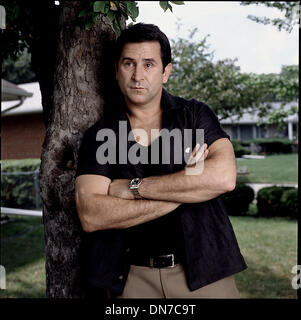 Sept. 23, 1999 - K17803CM.BLACK AND BLUE.TV-FILM STILL.SUPPLIED BY    ANTHONY LAPAGLIA(Credit Image: © Globe Photos/ZUMAPRESS.com) Stock Photo