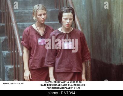 May 25, 2001 - KATE BECKINSALE AND CLAIRE DANES.-''BROKEDOWN PALACE''  FILM(Credit Image: © Globe Photos/ZUMAPRESS.com) Stock Photo