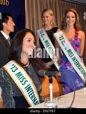 Tokyo, Japan. 20th Dec, 2013. 2013 Miss International beauty pageant winners knock the members of the foreign media out with their million dollar smiles as they appear before them in a news conference t Tokyo's Foreign Correspondents' Club of Japan on Friday, December 20, 2013. They are, from left: 2013 Miss International, Bea Rose Santiago of the Philippines; second runner-up Casey Radley of New Zealand and first runner-up Nathalie den Dekker of the Netherlands. The trio was in town as 'Goodwill Ambassadors of Beauty.' Credit:  Natsuki Sakai/AFLO/Alamy Live News Stock Photo