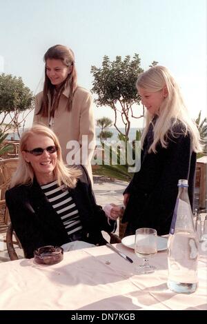 Dec. 30, 2002 - CREDIT: Globe Photos NAME/ /   I2062SX.ATHINA ONASSIS & HER FATHER THIERRY ROUSSEL WITH FAMILY TOUR ATHENS GREECE SURROUNDED BY BODYGUARDS, AT THE ACROPOLIS  GREECE..3/22/98.. SPHINX/  /    1998.ATHINA ONASSIS WITH FAMILY(Credit Image: © Globe Photos/ZUMAPRESS.com) Stock Photo