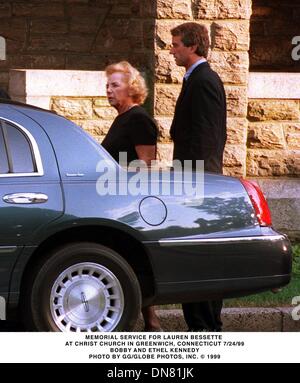 July 24, 1999 - 07/24/99.MEMORIAL SERVICE FOR LAUREN BESSETTE .AT ...