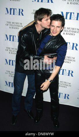 Mar. 4, 2002 - K24255MR: WILLIAM S. PALEY TELEVISION FESTIVAL.''QUEER AS FOLK''.DGA, LA, CA 03/02/2002.HAL SPARKS AND GALE HAROLD. MILAN RYBA/   2002(Credit Image: © Globe Photos/ZUMAPRESS.com) Stock Photo