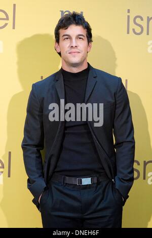 Madrid, Spain. 23rd Dec, 2013. Mario Casas attends 'Ismael' photocall at NH Palacio de Tepa Hotel on December 23, 2013 in Madrid, Spain.Photo: Oscar Gonzalez/NurPhoto Credit:  Oscar Gonzalez/NurPhoto/ZUMAPRESS.com/Alamy Live News Stock Photo