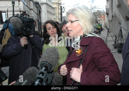 Levi Bellfield received double whole life sentence for hammer murders at Old Bailey London 26/02/2008 Stock Photo