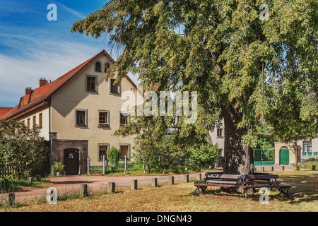 The village center of Altmickten stands under monument protection