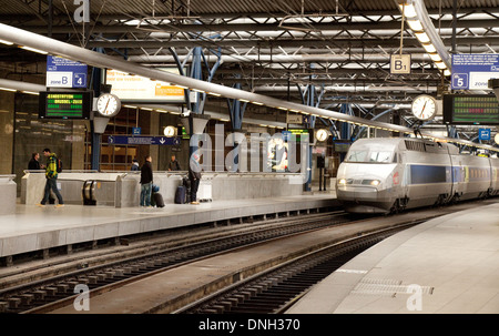 Belgium, Brussels, Bruxelles-midi Train Station (Brussels-Zuid Stock ...