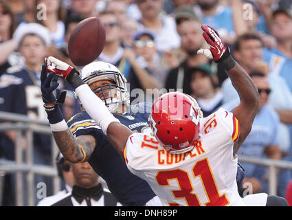 Running back Marcus Allen #32 of the Kansas City Chiefs looks on from the  sidelines.Circa the 1990's. (Icon Sportswire via AP Images Stock Photo -  Alamy