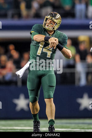 Arlington, Texas, USA. 16th Nov, 2013. Baylor Bears Wide Receiver Levi ...