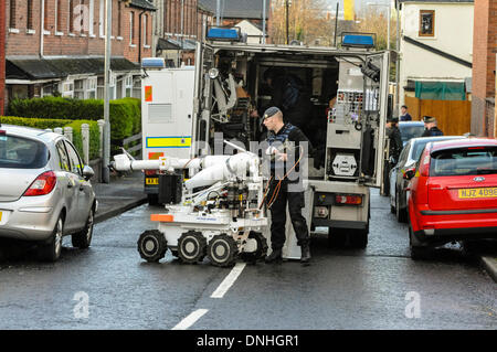 Belfast, Northern Ireland. 30 Dec 2013 - Parkgate Avenue in East Belfast was closed following the discovery of a suspicious object.  Army ATO were tasked to examine the object. Credit:  Stephen Barnes/Alamy Live News Stock Photo