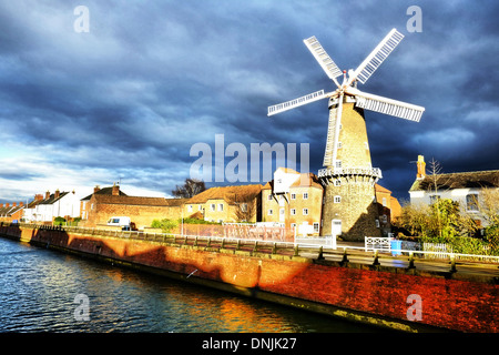 19th century Maud Foster Tower Windmill by the Maud Foster Drain, Skirbeck, Boston, Lincolnshire, England, United Kingdom Stock Photo