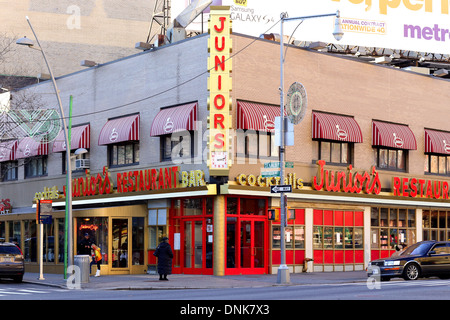 Juniors Restaurant on Atlantic Avenue, Brooklyn, New York. NYC storefront photo of a diner and cheesecake bakery. Stock Photo