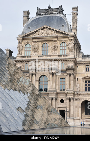 Paris, France, Richelieufluegel the Louvre glass pyramid Stock Photo