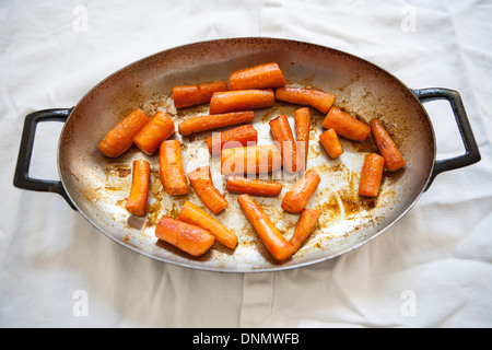 Baked Carrots in Pan