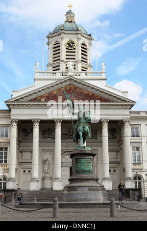 Statue of Godfrey of Bouillon (Godefroid de Bouillon) at the Place Royale in Brussels, Belgium. Stock Photo