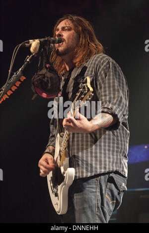 Milwaukee, Wisconsin, USA. 14th May, 2011. Guitarist and vocalist SHAUN MORGAN of Seether performs at The Rave in Miwaukee, Wisconsin © Daniel DeSlover/ZUMAPRESS.com/Alamy Live News Stock Photo