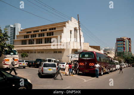 Traffic outside City Market Hall on Muindi Mbingu Street Nairobi Kenya Stock Photo