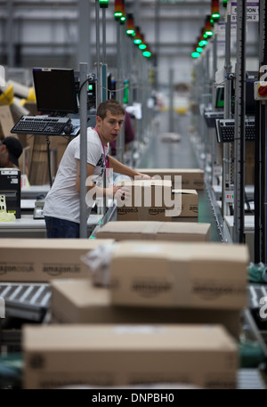 Fascinating behind the scenes picture of the Amazon Distribution Centre ...