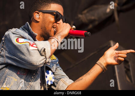 Chicago, Illinois, USA. 9th July, 2011. Rapper KID CUDI performs with his band at Dave Matthews Band Caravan in Chicago, Illinois © Daniel DeSlover/ZUMAPRESS.com/Alamy Live News Stock Photo