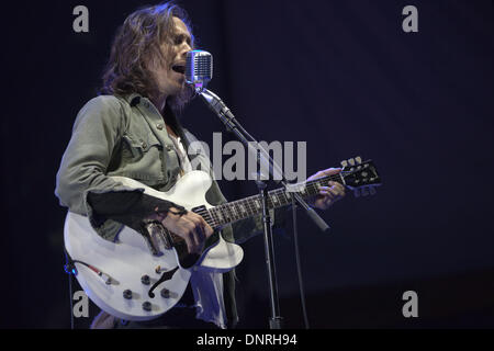 Chicago, Illinois, USA. 21st Aug, 2011. BRANDON BOYD of Incubus performs at Charter One Pavilion in Chicago, Illinois © Daniel DeSlover/ZUMAPRESS.com/Alamy Live News Stock Photo