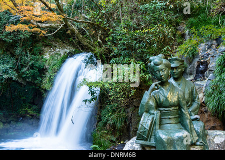 Stone Statue of the Story of 'The Izu Dancer' and Shokeidaru Waterfall, Shizuoka Prefecture, Japan Stock Photo