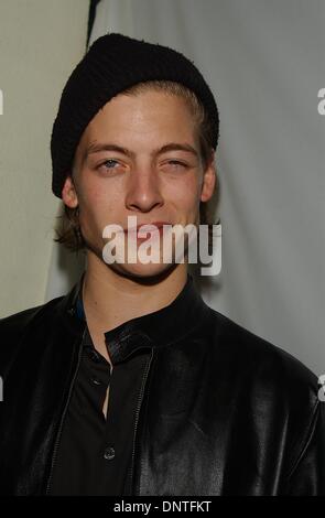 Mar. 2, 2002 - K24259: PARIS HILTON  21ST BIRTHDAY PARTY.GQ LOUNGE, HOLLYWOOD, CA 03/01/2002.JEPPE. AMY GRAVES/   2002.(D)(Credit Image: © Globe Photos/ZUMAPRESS.com) Stock Photo