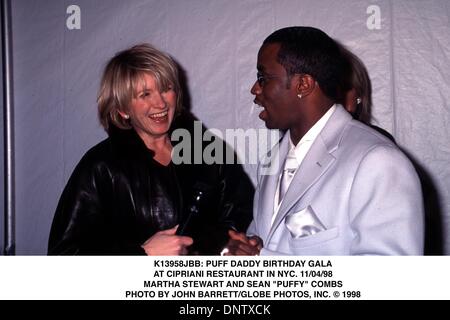 DEREK JETER with Mariah CArey.Puff Daddy birthday gala at Cipriani Rest. in  New York 1998.k13958Jbb.(Credit Image: © John Barrett/Globe  Photos/ZUMAPRESS.com Stock Photo - Alamy