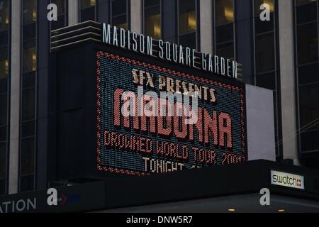 New York City - Circa 2018: Madison Square Garden Outside Marquee Banner  Advertising Knicks Basketball Game Stock Photo, Picture and Royalty Free  Image. Image 98449195.