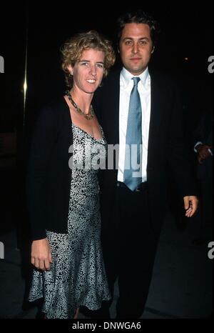 Oct. 5, 2001 - K23049HMc: NEW YORK FILM FESTIVAL WORLD PREMIERE OF''THE ROYAL TENENBAUMS'' AT ALICE TULLY HALL IN LINCOLN CENTER, NYC. 10/05/01.RORY KENNEDY AND HUSBAND MARK BAILEY. HENRY McGEE/   2001(Credit Image: © Globe Photos/ZUMAPRESS.com) Stock Photo