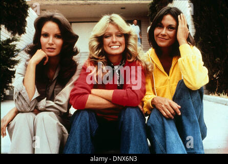 Jan. 1, 1976 - F3353.''Charlie's Angels''.FARRAH FAWCETT, KATE JACKSON, & JACLYN SMITH. 1976(Credit Image: © Globe Photos/ZUMAPRESS.com) Stock Photo