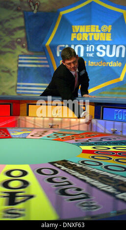 Dec 10, 2005; Ft. Lauderdale, FL, USA; Wheel of Fortune John Switter of Deerfield Beach spins the wheel during a practice session before the start of taping the show's 'Fun In The Sun' segments at the Broward County Convention Center in Ft. Lauderdale Saturday, Dec. 10, 2005. Shows from the Ft. Lauderdale taping will air in mid-February.  Mandatory Credit: Photo by Chris Matula/Pal Stock Photo