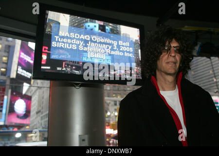 Jan 03, 2006; New York, NY, USA; Shock jock HOWARD STERN before the NASDAQ opening bell in New York. Jan 9th will mark the debut of 'The Howard Stern Show' on Sirius Satellite Radio Inc. (SIRI).  Mandatory Credit: Photo by John Marshall Mantel/ZUMA Press. (©) Copyright 2006 by John Mantel Stock Photo