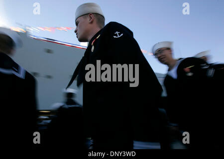 Jan 14, 2006; Ingleside, TX, USA; Crew members of the USS San Antonio rush aboard ship at the ship's commissioning ceremony at Naval Station Ingleside in Ingleside. Mandatory Credit: Photo by Mike Kane/San Antonio Express-News/ZUMA Press. (©) Copyright 2006 by San Antonio Express-News Stock Photo