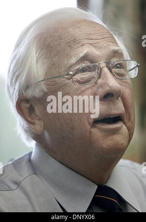 Feb 14, 2006; Palm Beach, FL, USA; Pulitzer Prize winning author David McCullough, signed copies of his book at the Society of the Four Arts library on Palm Beach today, February 14, 2006.  Mandatory Credit: Photo by Thomas Cordy/Palm Beach Post/ZUMA Press. (©) Copyright 2006 by Palm Beach Post Stock Photo