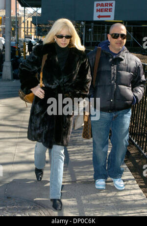 Mar 07, 2006; Manhattan, New York, USA; VICTORIA GOTTI arrives for her brother John Gotti Jr.'s retrial at Manhattan Federal Court. John Gotti Jr. is charged with racketeering and plotting the 1992 attack on Curtis Sliwa, founder of the Guardian Angels, who was abducted and shot by two members of the Gambino Crime Family. Mandatory Credit: Photo by Bryan Smith/ZUMA Press. (©) Copyr Stock Photo