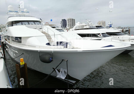 Mar 23, 2006; West Palm Beach, FL, USA; View of the Crystal Sea a 130 feet Yacht on sale for 11.4 million dollars at the Palm Beach Boat Show on opening day Thursday afternoon, in downtown West Palm Beach. Mandatory Credit: Photo by Bill Ingram/Palm Beach Post /ZUMA Press. (©) Copyright 2006 by Palm Beach Post Stock Photo